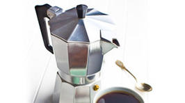 Bialetti, avagy a mosónőktől a kávéfőzőig. Nagyszerű!